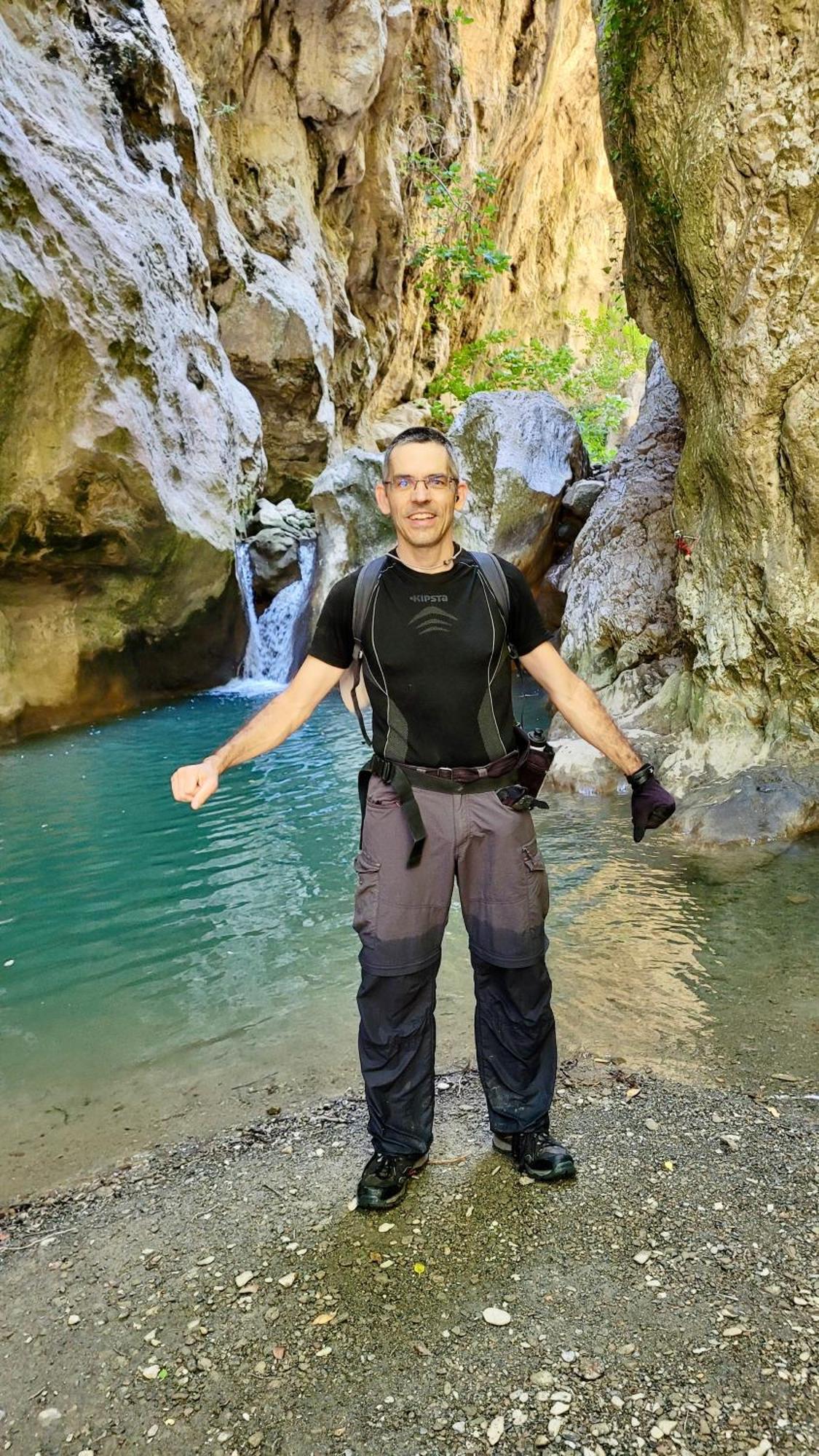 Spílion Costas Inn מראה חיצוני תמונה